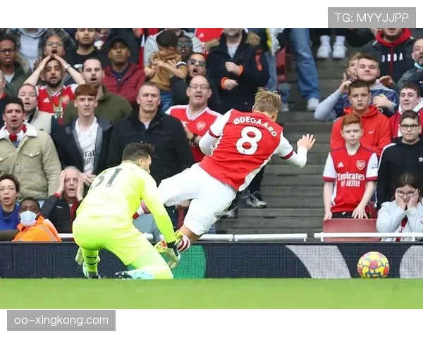 努涅斯红牌争议：判罚尺度与防守动作合理性的边界何在