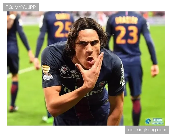 卡瓦尼与伊布锋线如何实现多点驱动？